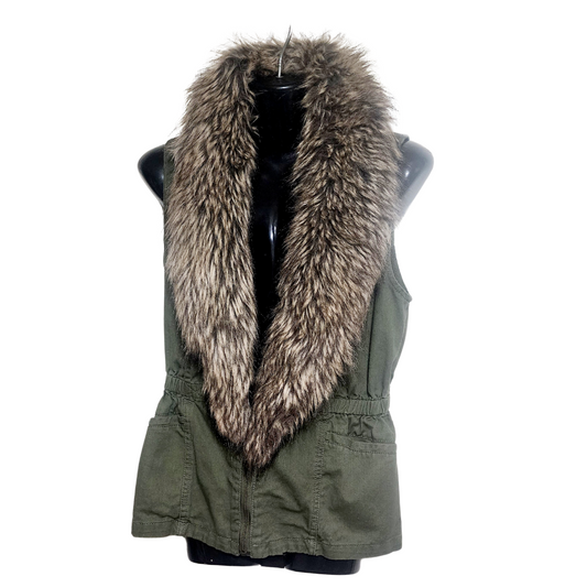 Skies Are Blue Detachable Faux Fur Collar Vest | Size S | Treasures (Pre-Owned)